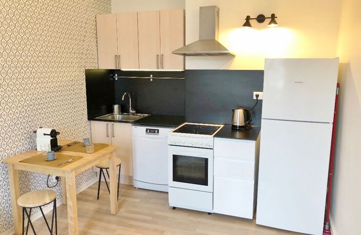 Appartement Versailles 2 pièce(s) 27.51 m2 — photo 2