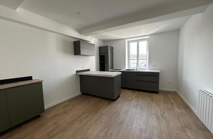 Appartement À Louer — photo 2