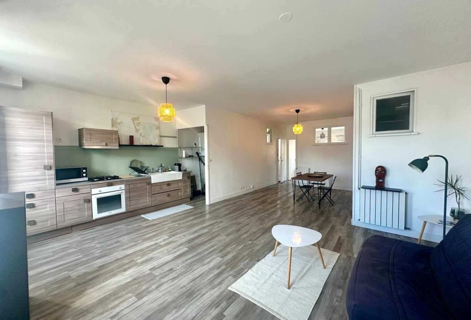 Appartement T3 Meublé  à Louer 75 m² / Terrasse — photo 1