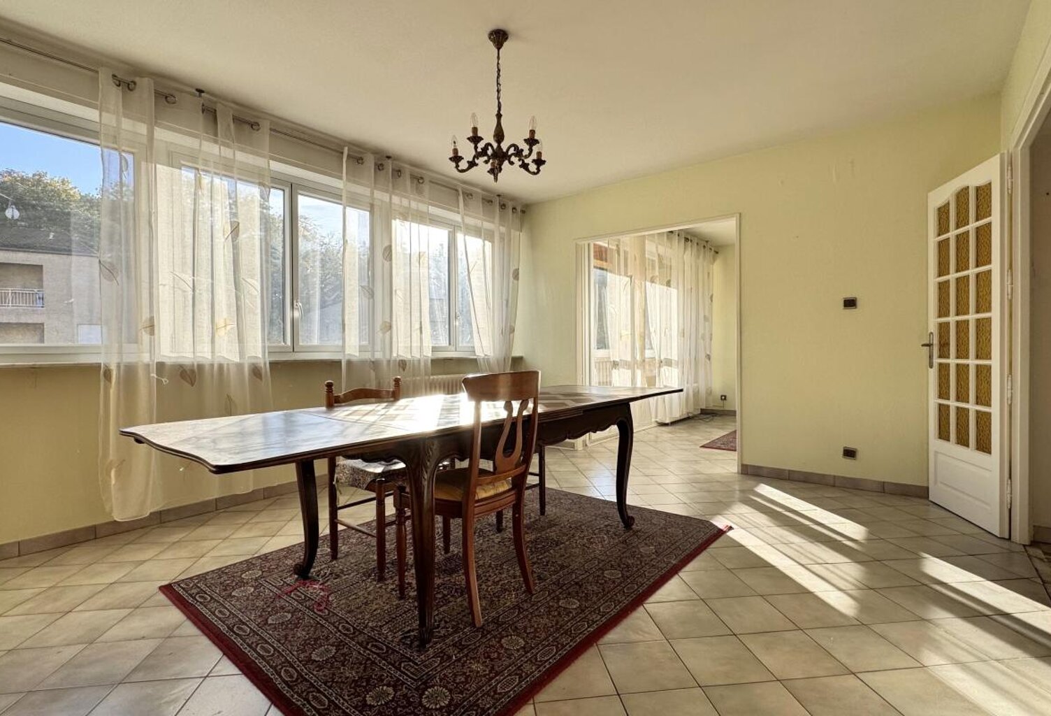 Appartement À Vendre — photo 1