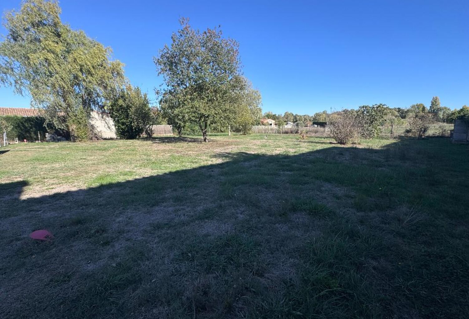 Terrain à bâtir 1 646 m² – Plat – Viabilisé en bordure – Sans vis-à-vis — photo 1