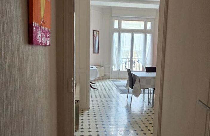 Appartement Vichy 2 pièce(s) 67 m2 — photo 5