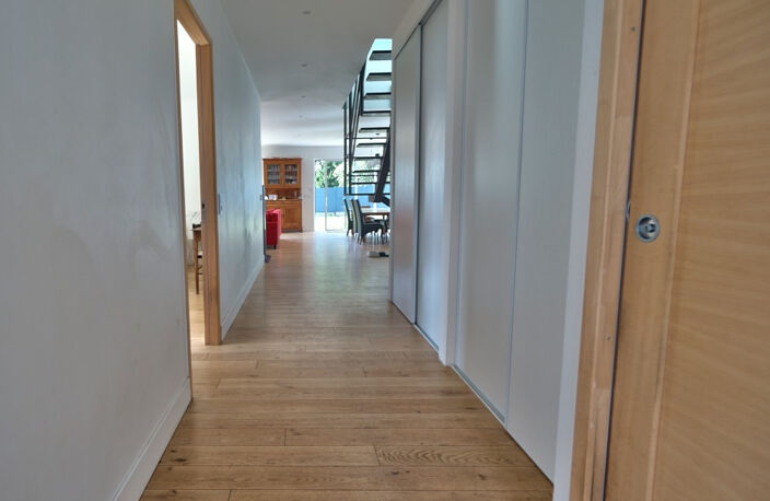 GUÉRANDE CENTRE - Spacieuse maison familiale de 209 m² aux multiples possibilités — photo 4
