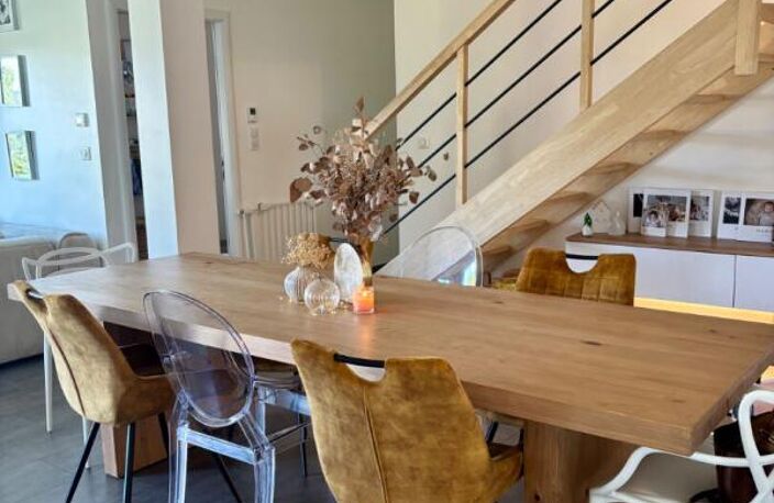 Belle maison de 163,5 m² avec 4 chambres et de très beaux volumes à Connerré ! — photo 3