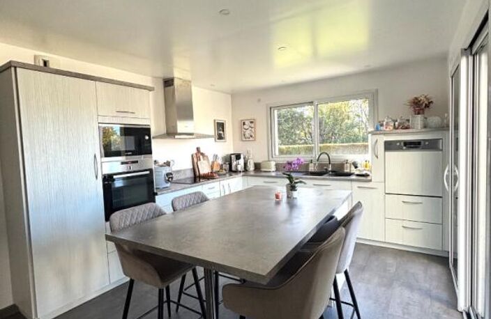 Belle maison de 163,5 m² avec 4 chambres et de très beaux volumes à Connerré ! — photo 4