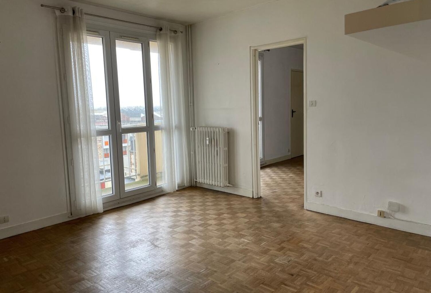 Appartement À Vendre — photo 1