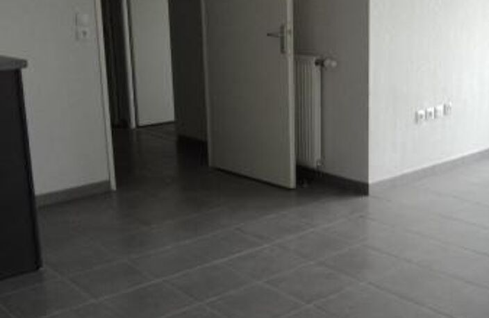 Location appartement 3 pièces 60 m² à Toulouse (31200) — photo 4