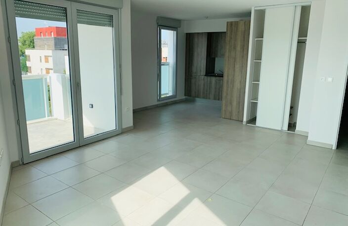 Location appartement 3 pièces 63 m² à Toulouse (31100) — photo 4