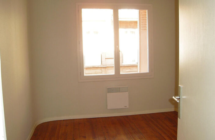 CHALETS - T2 de 42m2 - 595 EUR — photo 3