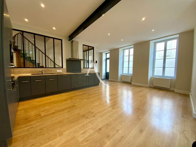 Maison Archiac 5 pièce(s) 126 m2 — photo du bien