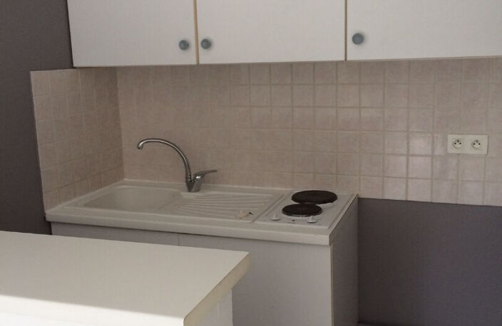 T1 - PORT ST PERE - 30m² — photo 4