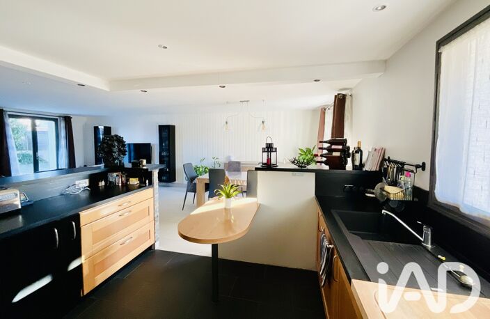 Vente Maison/villa 6 pièces — photo 2
