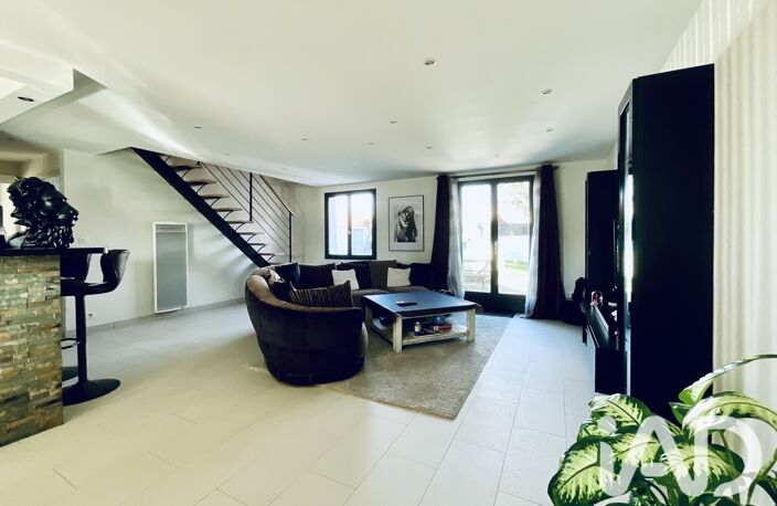 Vente Maison/villa 6 pièces — photo 3