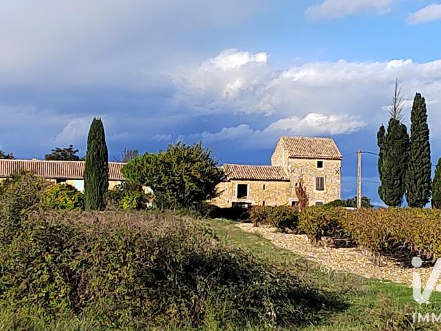Maison à Suze-la-Rousse