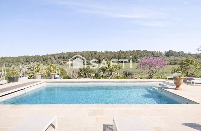 Bastide en pierre sur 3550 m² avec piscine — photo 3
