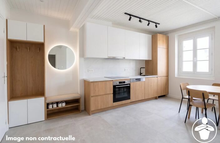En EXCLUSIVITÉ - Maison de ville de caractère à VILLENEUVE-SUR-LOT — photo 3