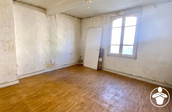 En EXCLUSIVITÉ - Maison de ville de caractère à VILLENEUVE-SUR-LOT — photo 4
