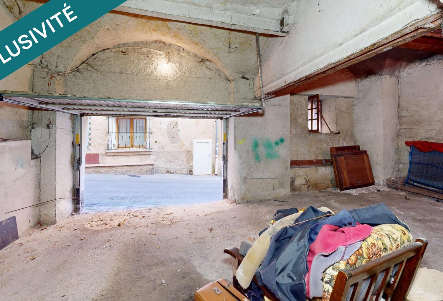 IMMEUBLE À FORT POTENTIEL LOCATIF et POSSIBILITÉ DE CRÉER PLUSIEURS LOGEMENTS — photo 1