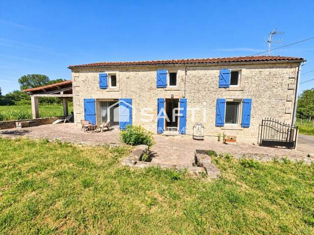Maison en pierre 3 chambres et terrain de 5 685 m² — photo du bien