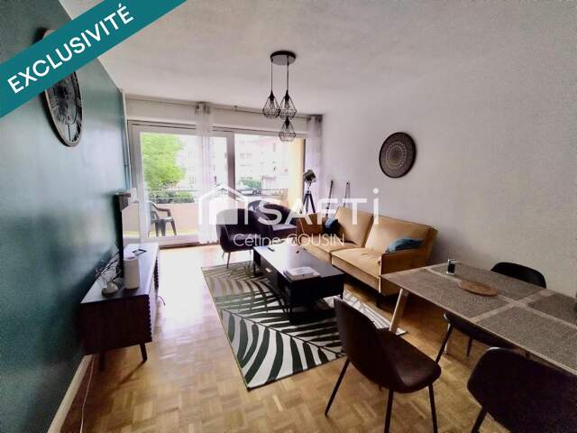 Appartement T5 avec balcon et place de parking — photo du bien