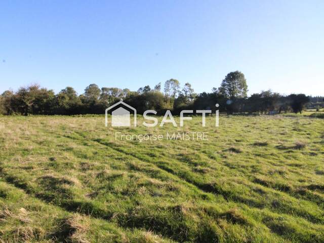 Terrain plat, viabilisé et borné de 1 326m². — photo du bien