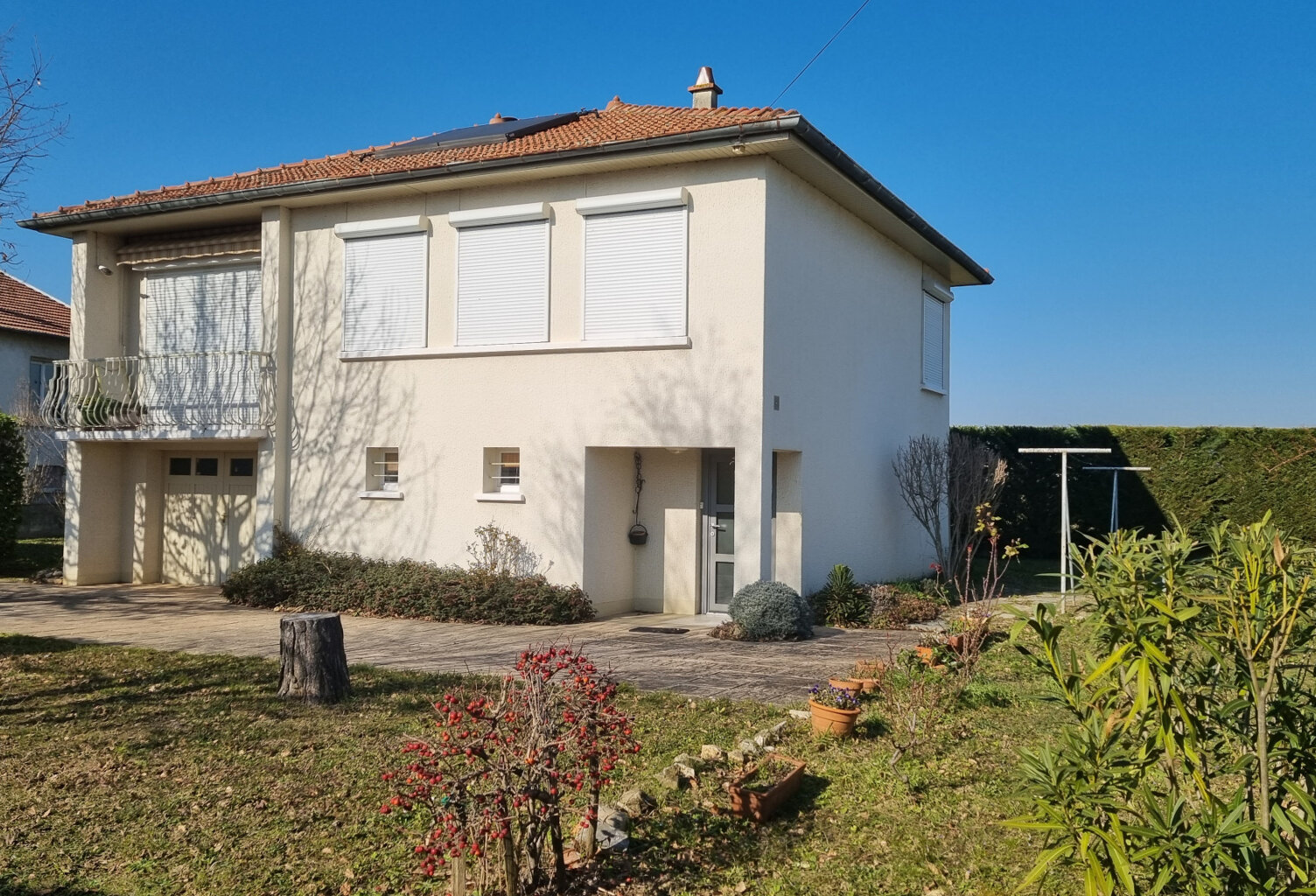 Maison situé à Sablons — photo 1