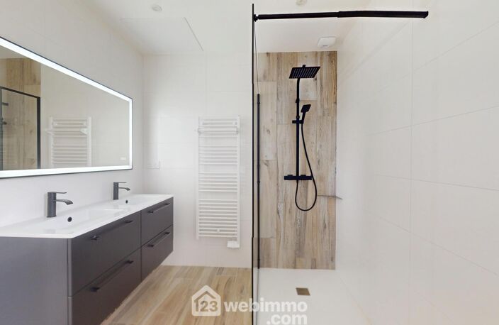 Maison - 110m² - Saint-Hilaire-la-Forêt — photo 4