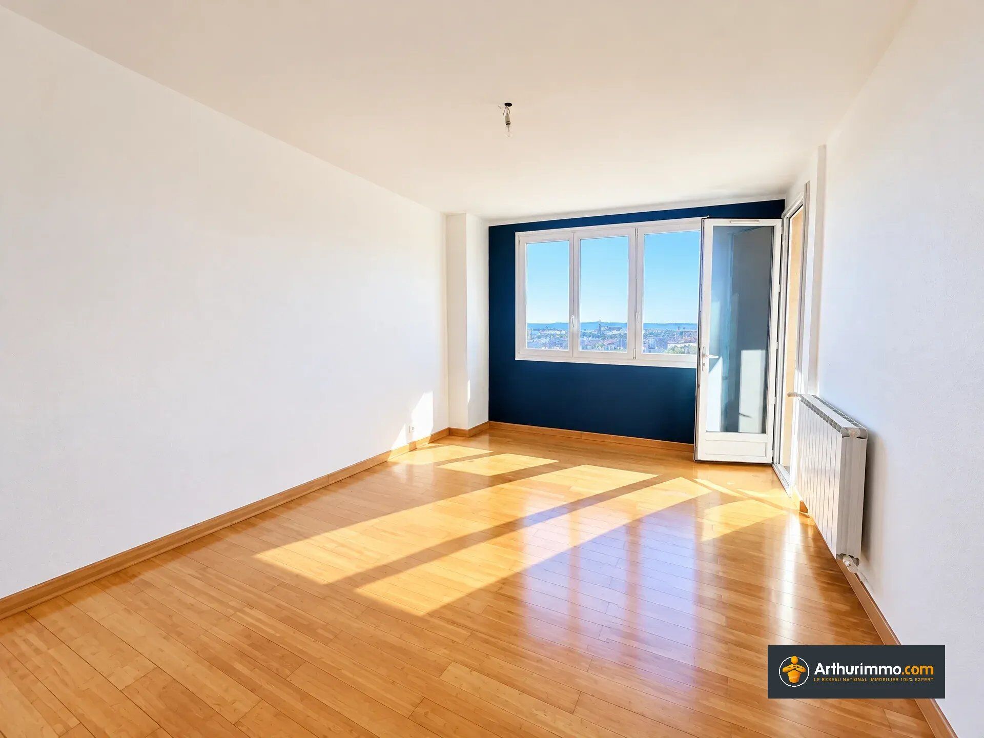 Appartement 4 pièces 74 m² · à Nice · 74 m² · 295 000 €