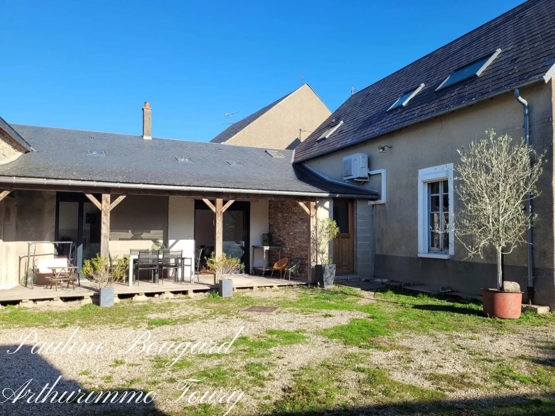 Maison 5 pièces 140 m² · à Janville-en-Beauce · 140 m² · 241 500 €