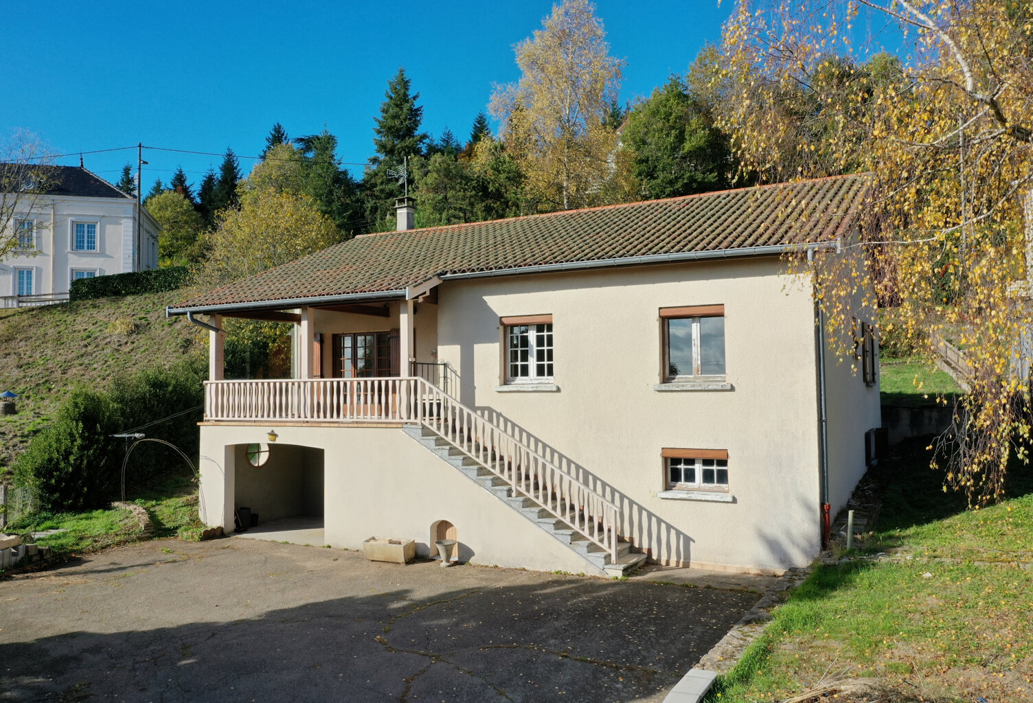 VIOLAY   VILLA DE 98,68 M2 AVEC SOUS-SOL COMPLET SUR 900 M2 — photo 1
