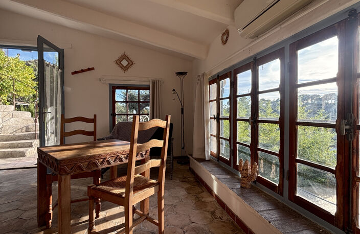 Haut de Cagnes charmante maison atypique 120 m2 avec jardin — photo 5