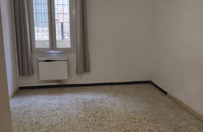 1 Pièce — photo 2