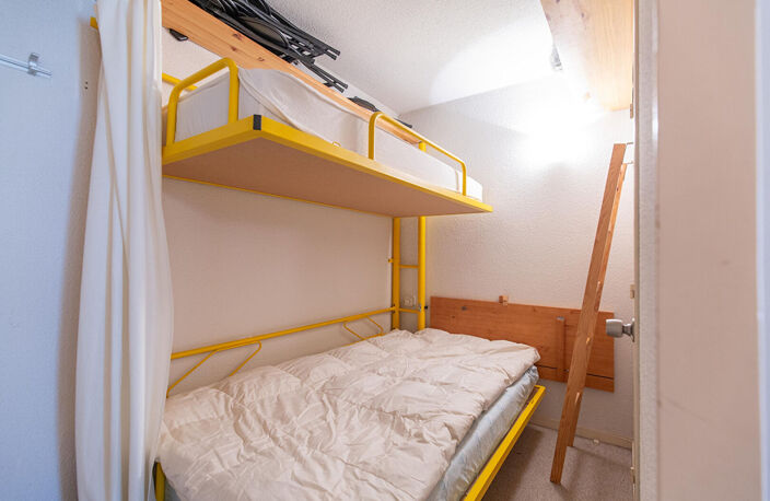 Appartement 1 pièce avec balcon, parking couvert et cellier — photo 5