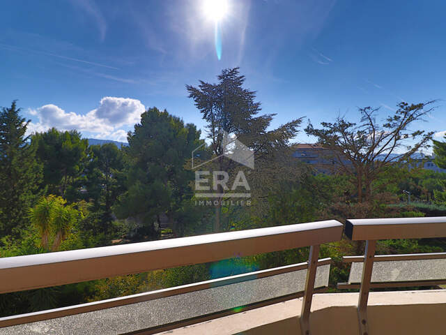GRAND T3 94 M² - PIÈCE DE VIE DE 46 M² - TERRASSE PLEIN SUD - POSSIBLE T4 FACILEMENT - ASCENSEUR - RÉSIDENCE AVEC TENNIS - MARSEILLE 12ÈME ST BARNABE FOURRAGERE — photo du bien