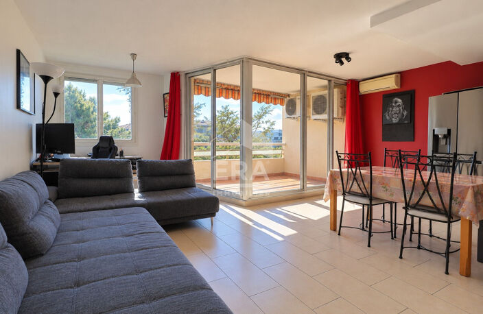 GRAND T3 94 M² - PIÈCE DE VIE DE 46 M² - TERRASSE PLEIN SUD - POSSIBLE T4 FACILEMENT - ASCENSEUR - RÉSIDENCE AVEC TENNIS - MARSEILLE 12ÈME ST BARNABE FOURRAGERE — photo 3