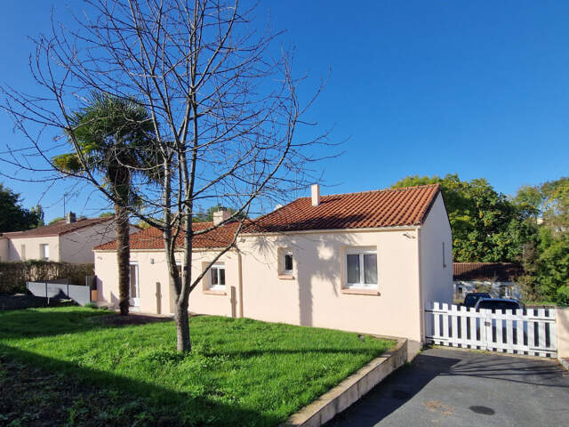 Maison Cugand  3 chambres+bureau — photo du bien