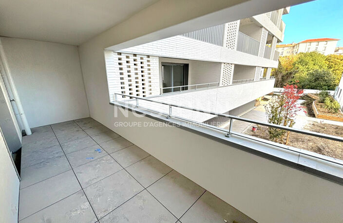 Toulouse 31400 EMPALOT T3 NEUF de 66.8m²  avec deux terrasses de 10.52 et 5.72m² , une place de parking en sous sol — photo 2