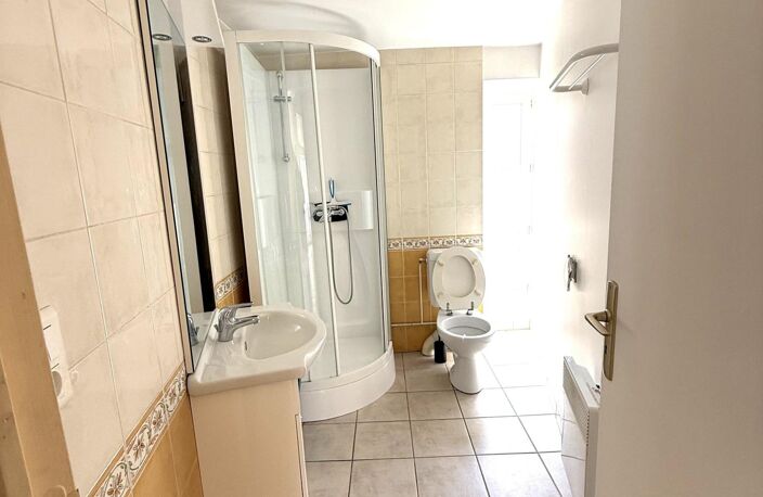 Immeuble centre ville 24200 Sarlat la Canéda — photo 3