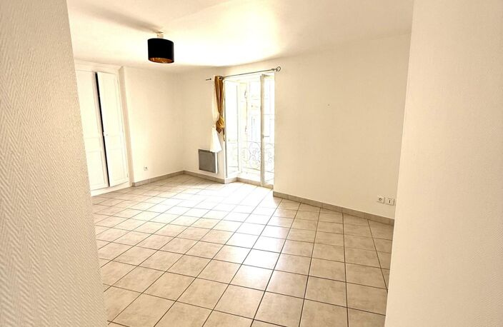 Immeuble centre ville 24200 Sarlat la Canéda — photo 4