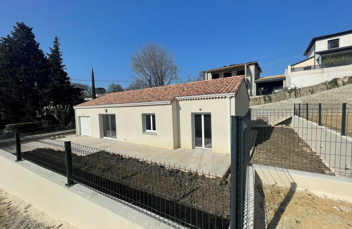 Maison T4 de 89 m2 Montélimar Nord Chemin des Catalins — photo 2