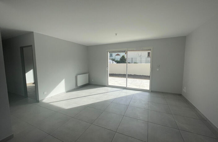 Maison T4 de 89 m2 Montélimar Nord Chemin des Catalins — photo 3
