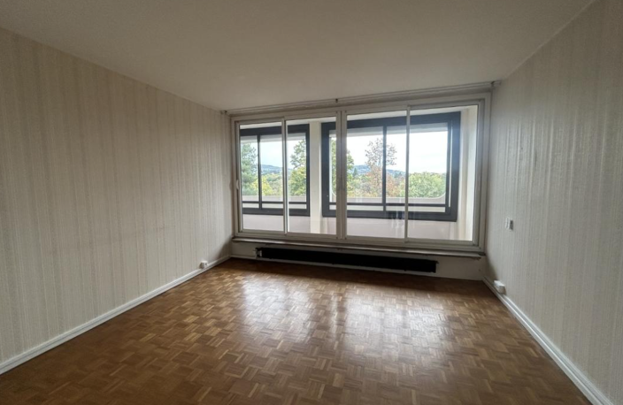 LOCATION LYON 69009 APPARTEMENT 4 PIECES 3 CHAMBRES LOGGIA CAVE PROCHE TRANSPORTS COMMERCES — photo 2