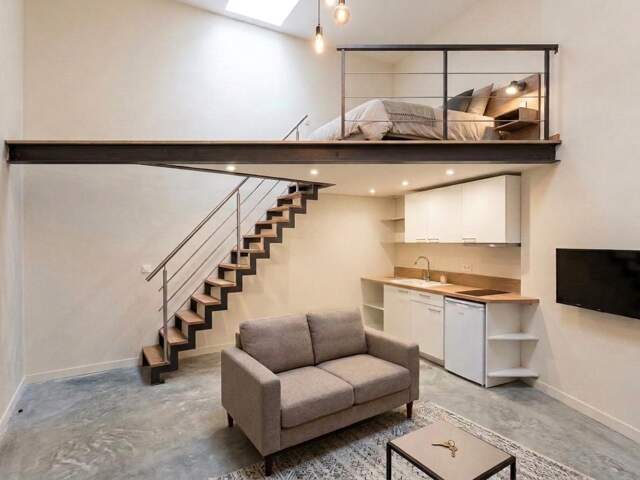 VERSAILLES HOCHE  12 M² — photo du bien