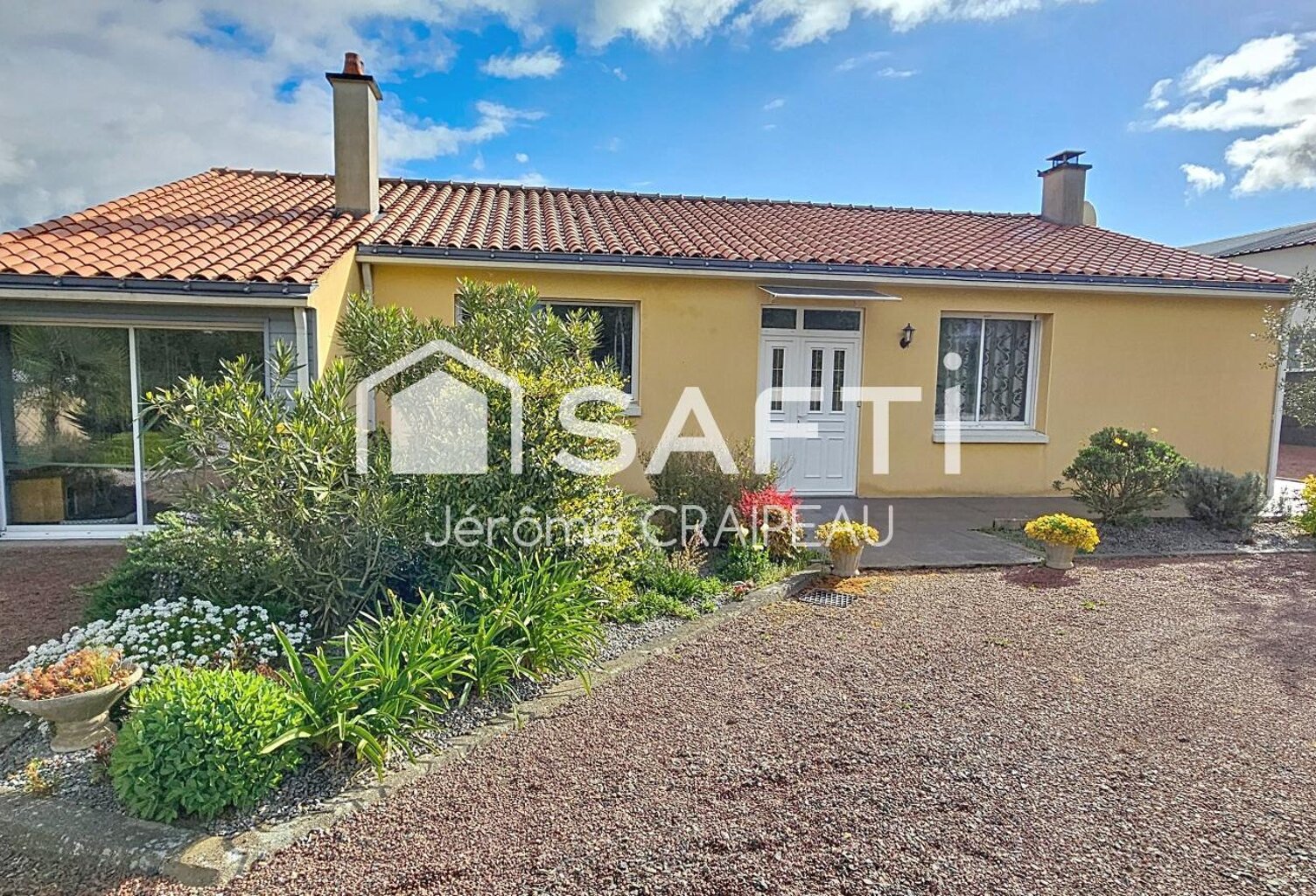 Maison sans travaux avec 4 chambres de 130 m2 sur une parcelle de 1959 m2. — photo 1