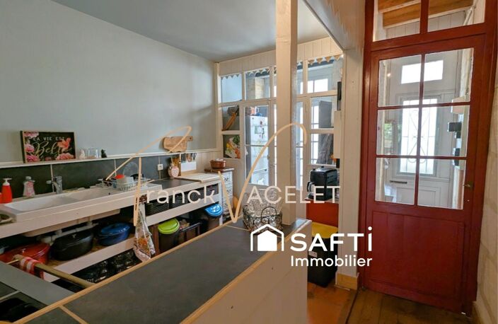Très belle maison de ville avec jardin et double garage — photo 3