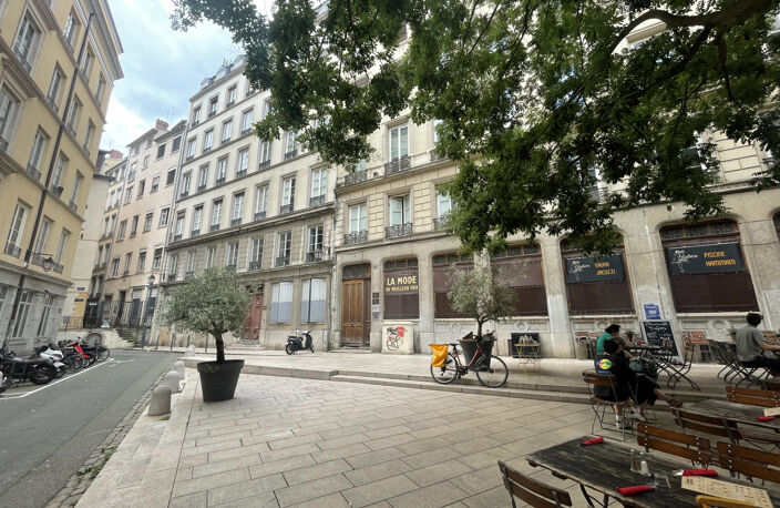 T2 rénové charme de l'ancien — photo 2