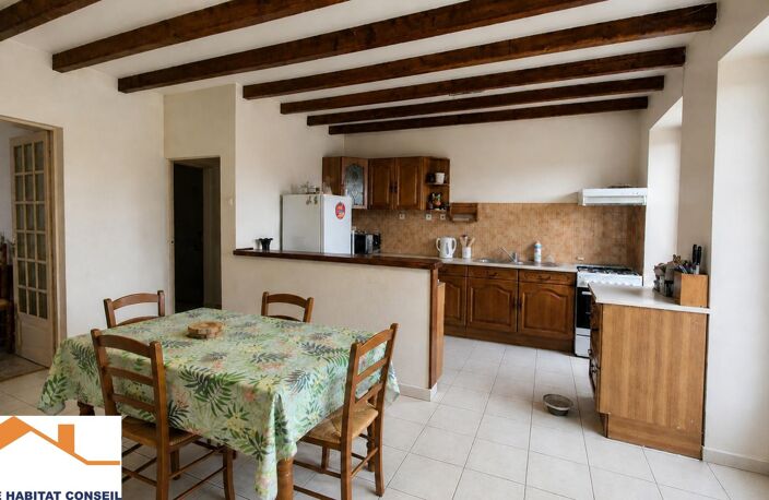 Vente maison 5 pièces 110 m² Le Poiré-sur-Vie (85170) — photo 2