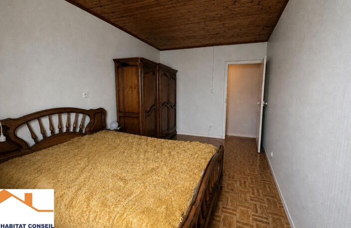 Vente maison 5 pièces 110 m² Le Poiré-sur-Vie (85170) — photo 5
