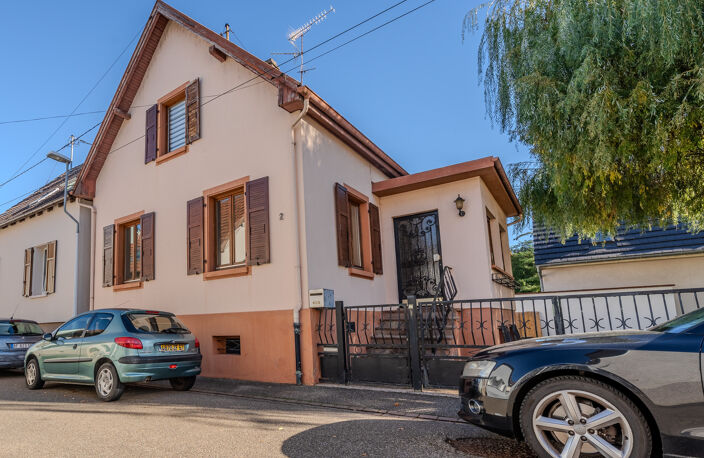 LINGOLSHEIM -- LE CHARME D'UNE MAISON ANCIENNE 3 pièces  AVEC — photo 2