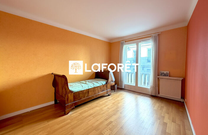 APPARTEMENT T6 151.51 m2 AVEC POSS GARAGE ET PARKING — photo 5